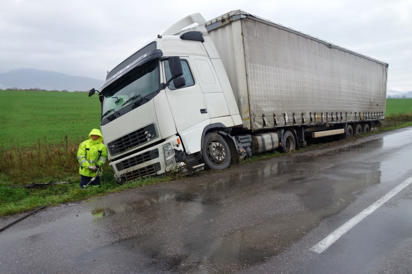 What Are Common Damages After A Semi Truck Accident? What Are Common Damages After A Semi Truck Accident?